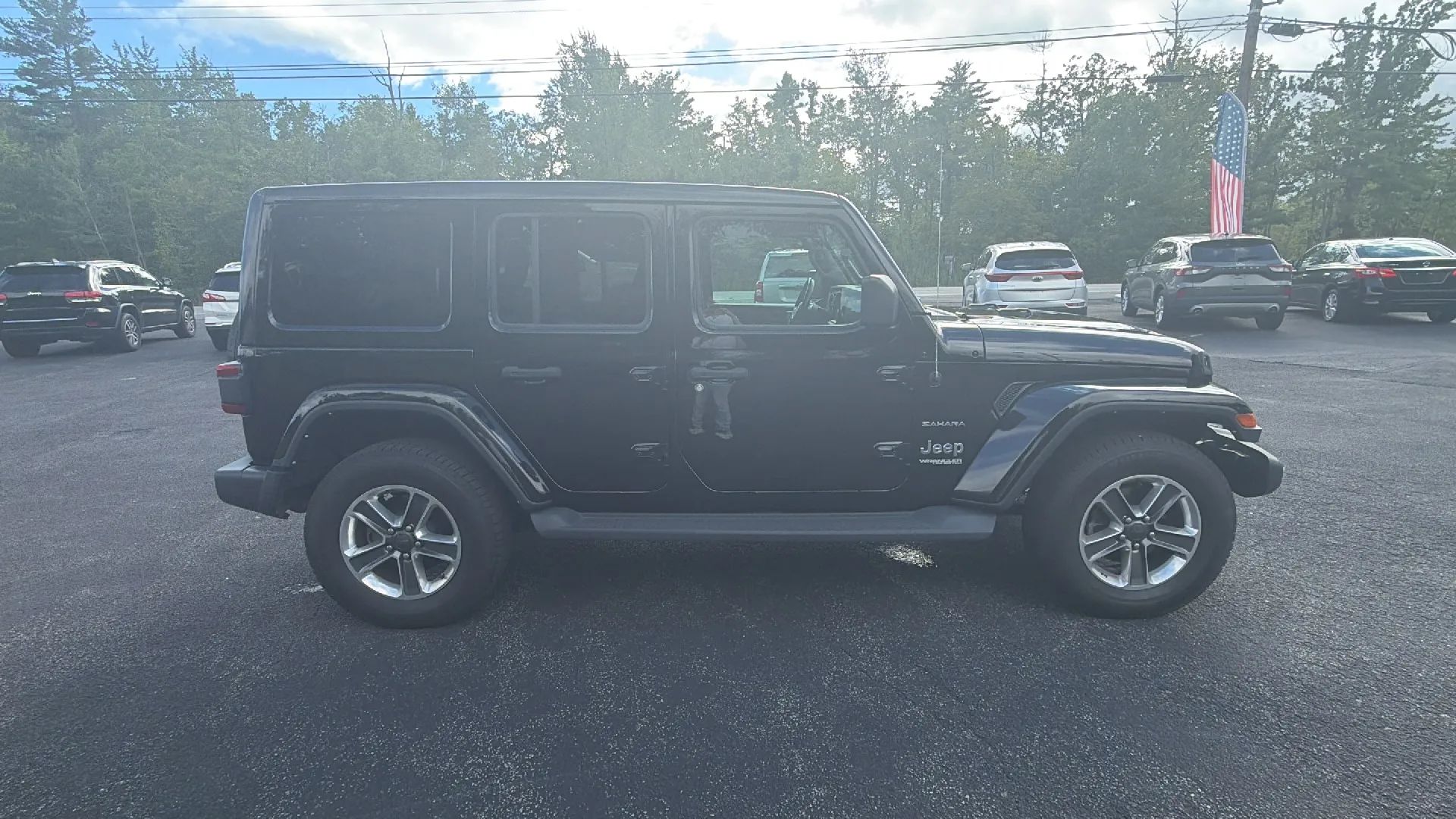 jeep wrangler unlimited 2019 1C4HJXEN0KW691317 image